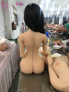 YL 141cm D cup fair skin light brown nipple head 76