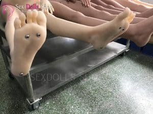 wm 165cm D cup fair skin pink nipples head 153