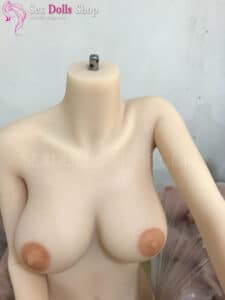 wm 163cm C cup fair skin light brown nipples