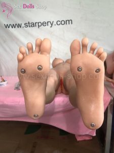 starpery 165cm G cup light tan skin light brown nipples head Natalia